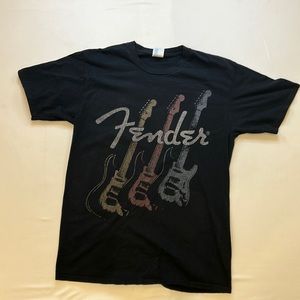 Men’s M fender shirt